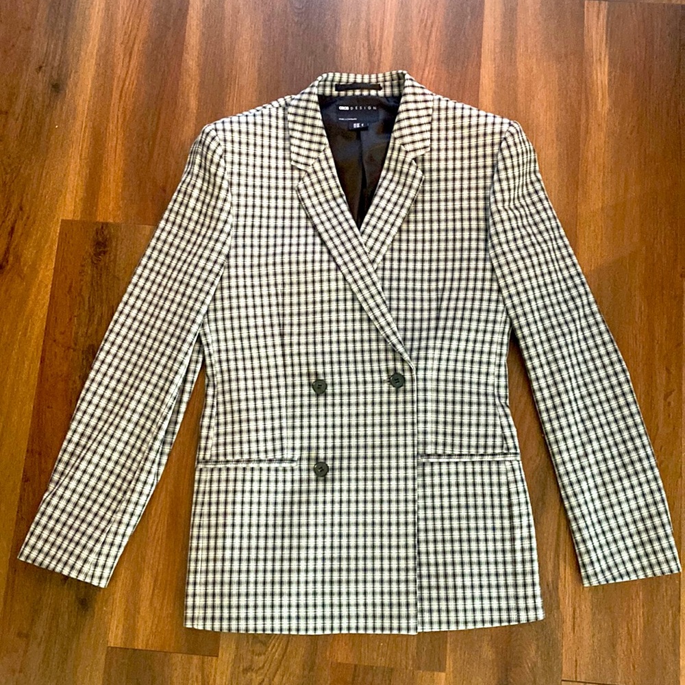 38 short gray double breasted blazer